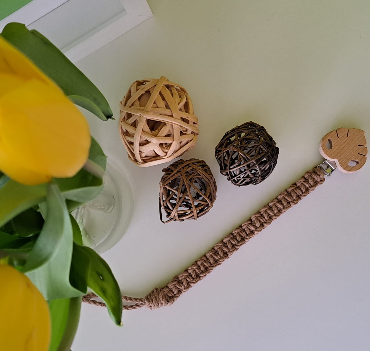 Macrame knupīšu turētājs